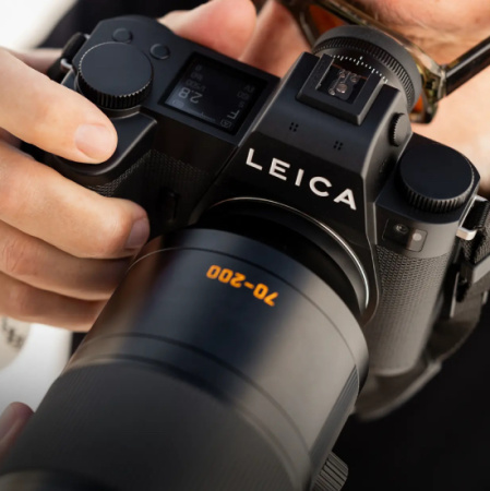 Leica розширює систему SL: представлена камера SL3-P та три нові комплекти об'єктивів