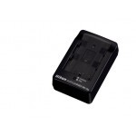 Nikon Зарядное устройство Nikon MH-18a EN-EL3/ EL3a Фото - Nikon Зарядное устройство Nikon MH-18a EN-EL3/ EL3a