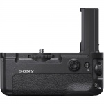 Фото Sony Батарейный блок Sony VGC-3EM Vertical Grip для Alpha 7M3/7RM3/9 (VGC3EM.SYU)