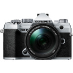 Фото Olympus Фотокамера Olympus E-M5 Mark III 14-150mm II Kit Silver/Black (V207091SE000)