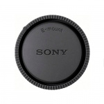 Фото - Sony Задняя крышка объектива Sony ALC-R1EM (ALCR1EM.SYH)
