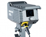 Фото Aputure LED Прожектор Aputure Amaran 200d (AL-200d)