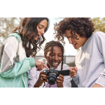 Canon Фотокамера Canon EOS R50 18-45 Content Creator Kit (камера+объектив+микрофон+штатив+карта памяти) Фото Canon Фотокамера Canon EOS R50 18-45 Content Creator Kit (камера+объектив+микрофон+штатив+карта памяти)