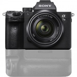 Фото Sony Фотокамера Sony Alpha A7 III kit (28-70mm) (ILCE7M3KB)