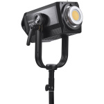 Фото GODOX Постоянный LED видеосвет Godox KNOWLED M600Bi (2800K - 6500K)