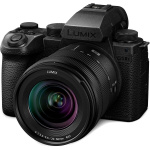 Panasonic Фотокамера Panasonic Lumix DC-S5 II X Kit 20-60mm Black (DC-S5M2XKEE) Фото Panasonic Фотокамера Panasonic Lumix DC-S5 II X Kit 20-60mm Black (DC-S5M2XKEE)