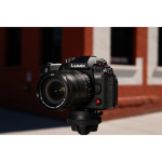 Panasonic Фотокамера Panasonic Lumix DC-GH7 (DC-GH7E) Фото Panasonic Фотокамера Panasonic Lumix DC-GH7 (DC-GH7E)