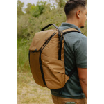 Peak Design Рюкзак Peak Design Everyday Backpack 30L v2 Coyote (BEDB-30-CY-3) Фото Peak Design Рюкзак Peak Design Everyday Backpack 30L v2 Coyote (BEDB-30-CY-3)