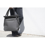 Peak Design Сумка Peak Design Everyday Tote 15L Black (BEDT-15-BK-2) Фото Peak Design Сумка Peak Design Everyday Tote 15L Black (BEDT-15-BK-2)