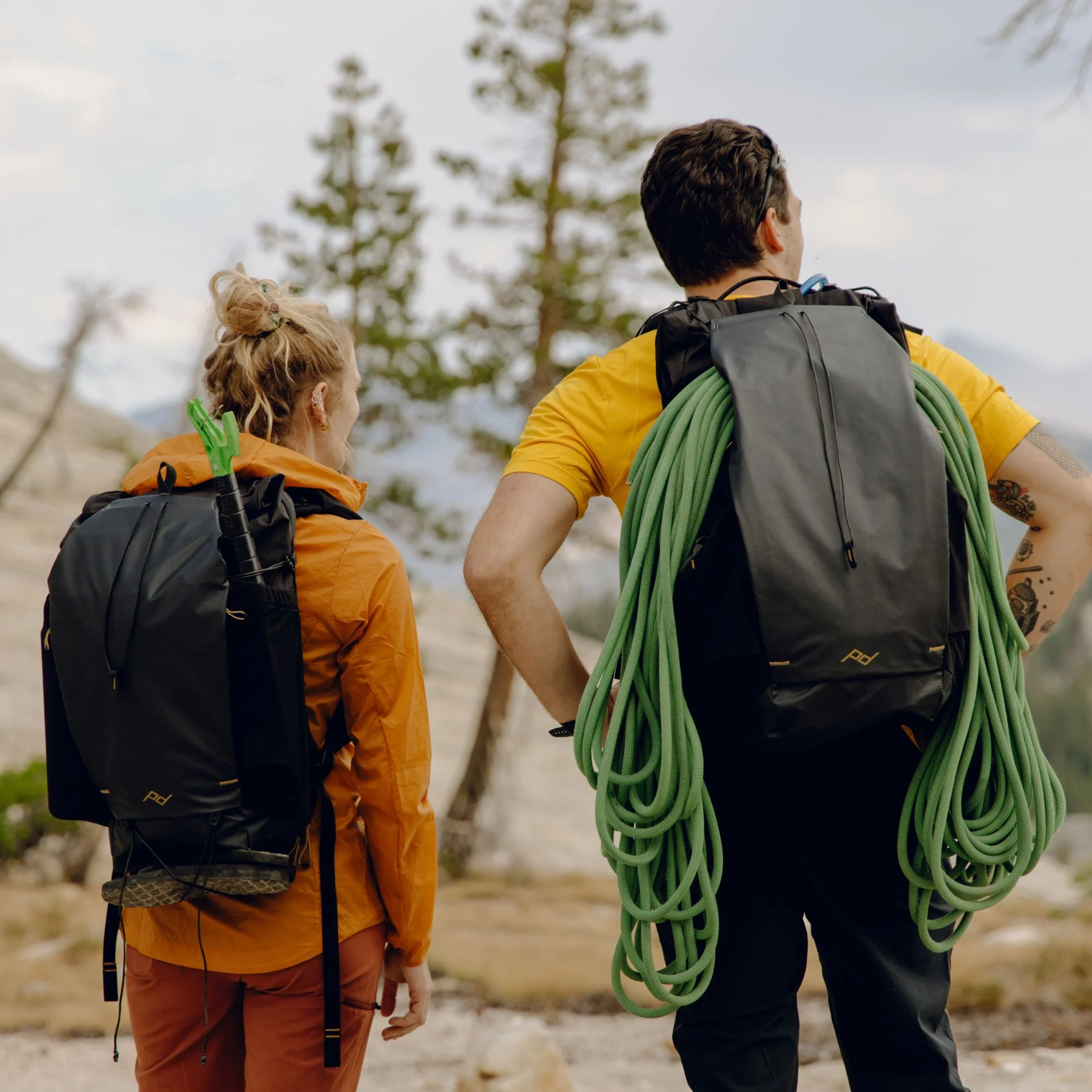 Peak Design Рюкзак Peak Design Outdoor Backpack 45L Black (BABP-45-BK-1) Фото Peak Design Рюкзак Peak Design Outdoor Backpack 45L Black (BABP-45-BK-1)