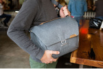 Фото Peak Design Сумка Peak Design Everyday Messenger 13L v2 Ash (BEDM-13-AS-3)