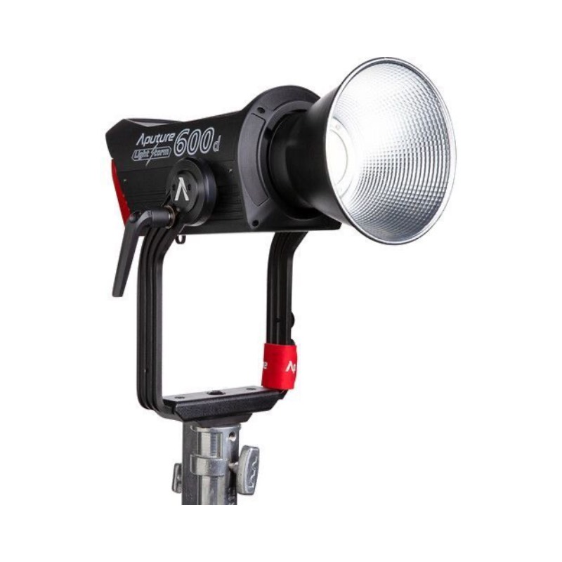 Купить - Aputure LED свет Aputure LS 600d Daylight LED Light (V-Mount) (APA0212GW1)
