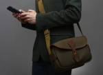 Фото Billingham Сумка Billingham S2 Camera Bag - Sage FibreNyte / Chocolate Leather (501448-54)