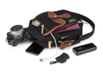 Фото Billingham Сумка Billingham Compact Stowaway - Black Canvas / Tan Leather (500501-70)